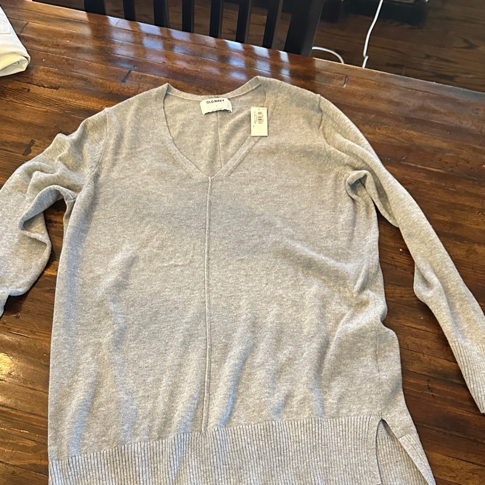 Old Navy Heather Gray V-Neck Sweater